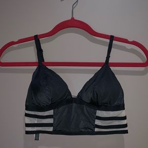 ⚡️ Victoria’s Secret Black Triangle Bralette